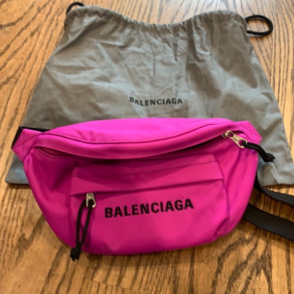 Balenciaga Handbags - Balenciaga fanny pack